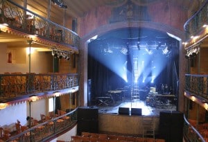 Interior do Teatro Municipal de Ouro Preto, que foi inaugurado no século XVIII e é o mais antigo do Brasil.